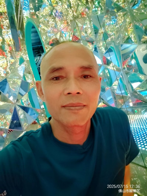 阿里睡不着的第二张照片--孝感相亲服务中心