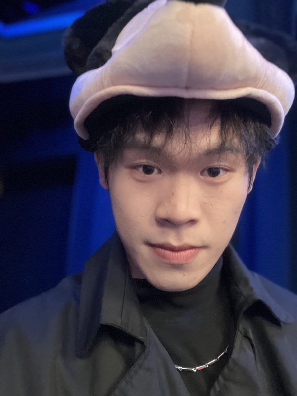 自律的杰的第一张照片--孝感相亲服务中心