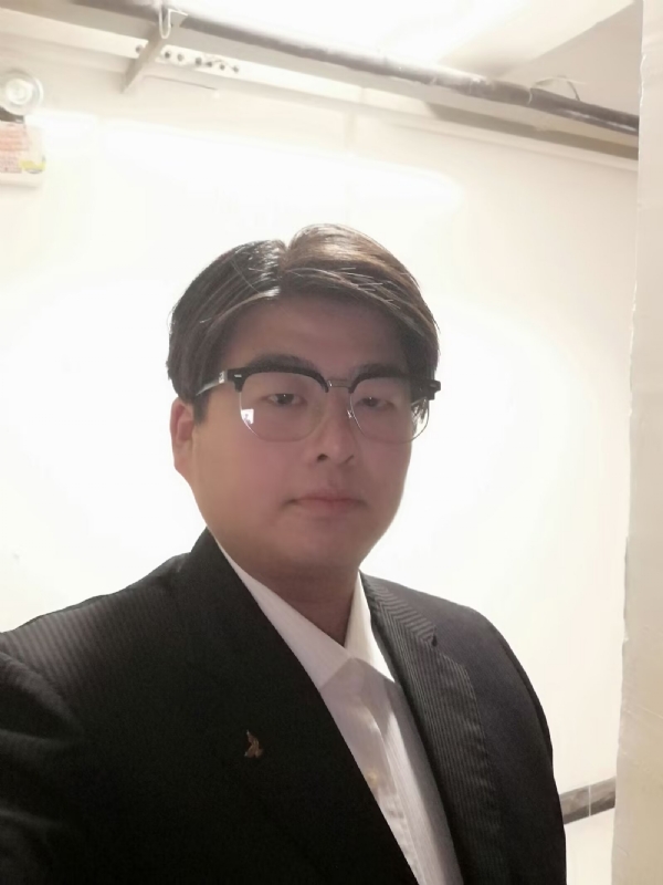 孤独一人的第一张照片--孝感相亲服务中心