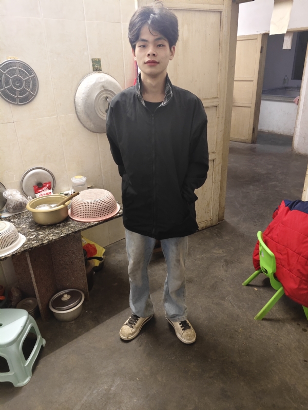 铭泽的第一张照片--孝感相亲服务中心