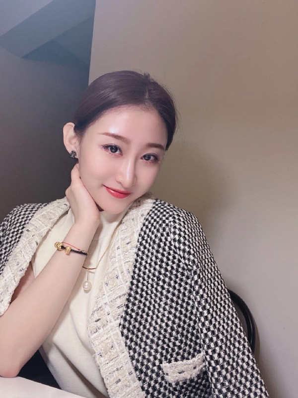 袁梓怡的第二张照片--孝感相亲服务中心