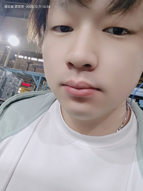 柠檬不加糖的第一张照片--孝感相亲服务中心