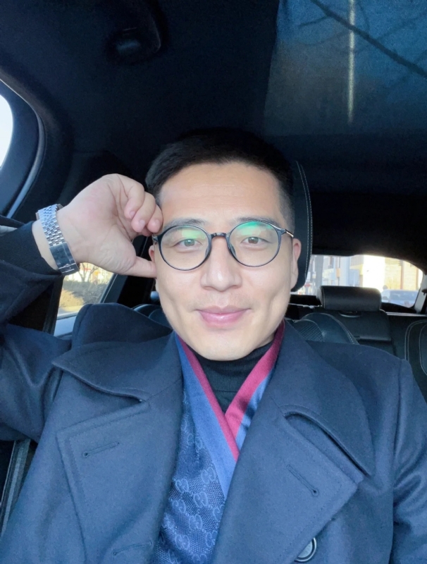 只为与你相遇的第二张照片--孝感相亲服务中心