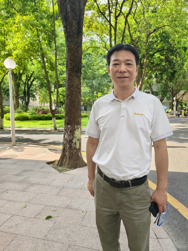 哈哥的第一张照片--孝感相亲服务中心