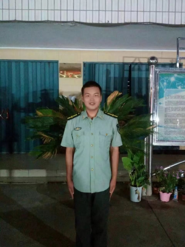 程程的第一张照片--孝感相亲服务中心