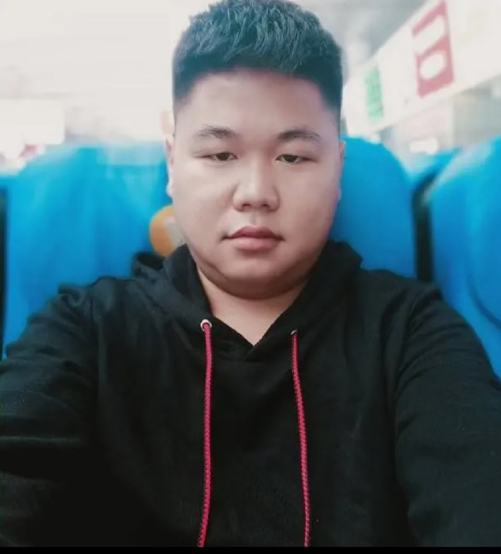 黄斌的第二张照片--孝感相亲服务中心