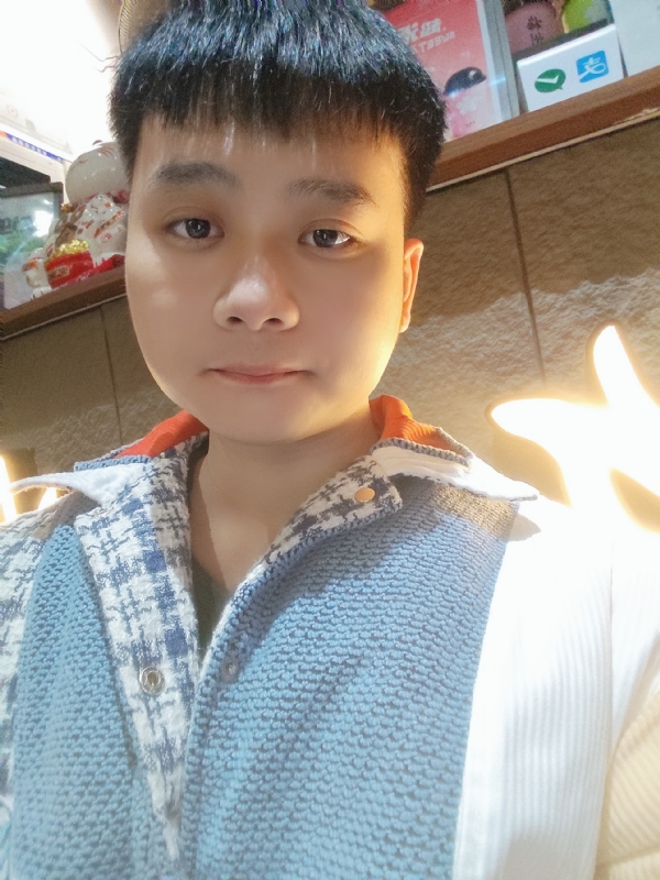 侯侯的第一张照片--孝感相亲服务中心