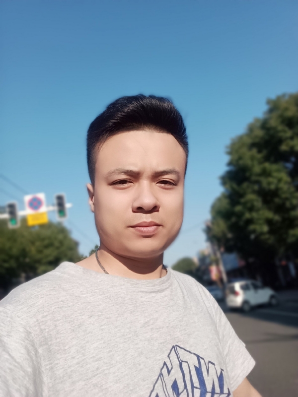 简简单单的第一张照片--孝感相亲服务中心