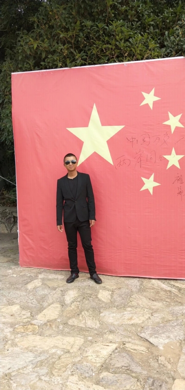 奔腾的小乌鸦的第一张照片--孝感相亲服务中心