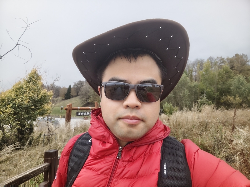 欢乐的笑的第一张照片--孝感相亲服务中心