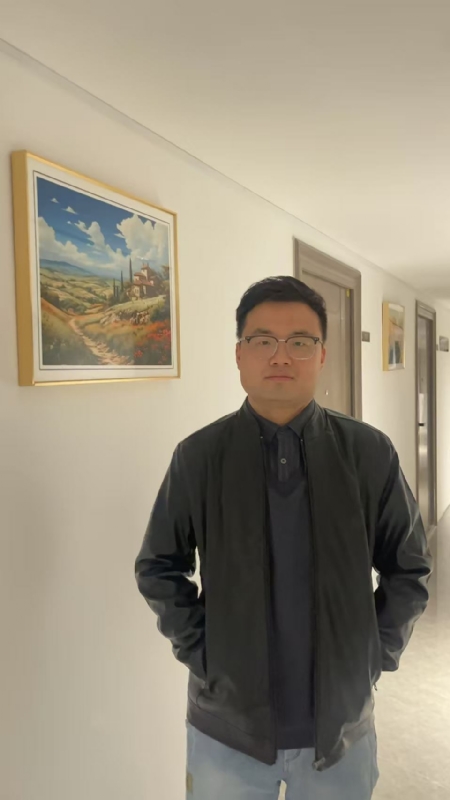 半瓶子的第二张照片--孝感相亲服务中心