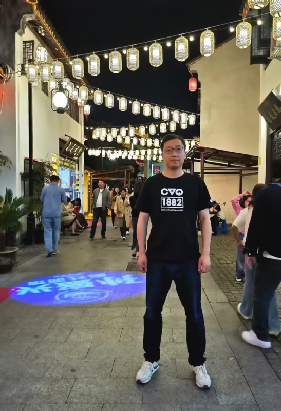 张楚岚的第一张照片--孝感相亲服务中心