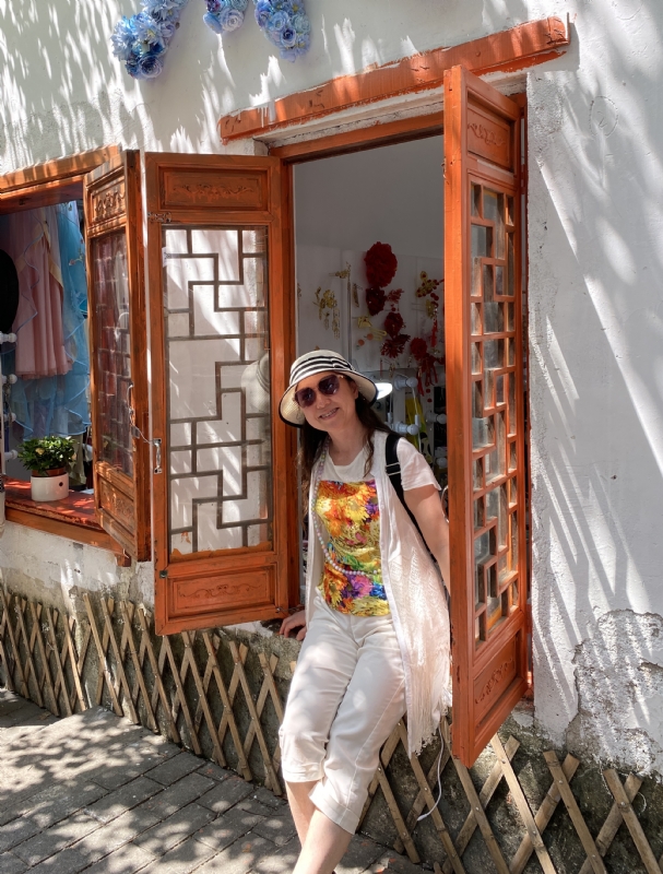 stella的第三张照片--孝感相亲服务中心