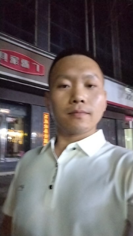 迷途悟人生的第一张照片--孝感相亲服务中心