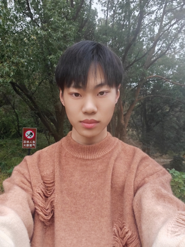 祤辰的第三张照片--孝感相亲服务中心