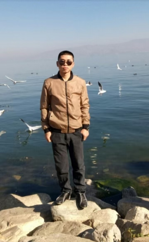 追光者的第一张照片--孝感相亲服务中心